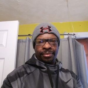 Meet your Posher, Theo